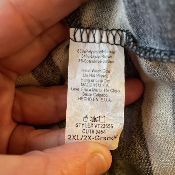 Plus size woman’s bell sleeved Glitzy Girls top! - Picture 5 of 5